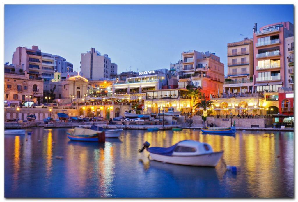 Unbeatable Location Valletta And Harbour Views Apartment Sliema Luaran gambar